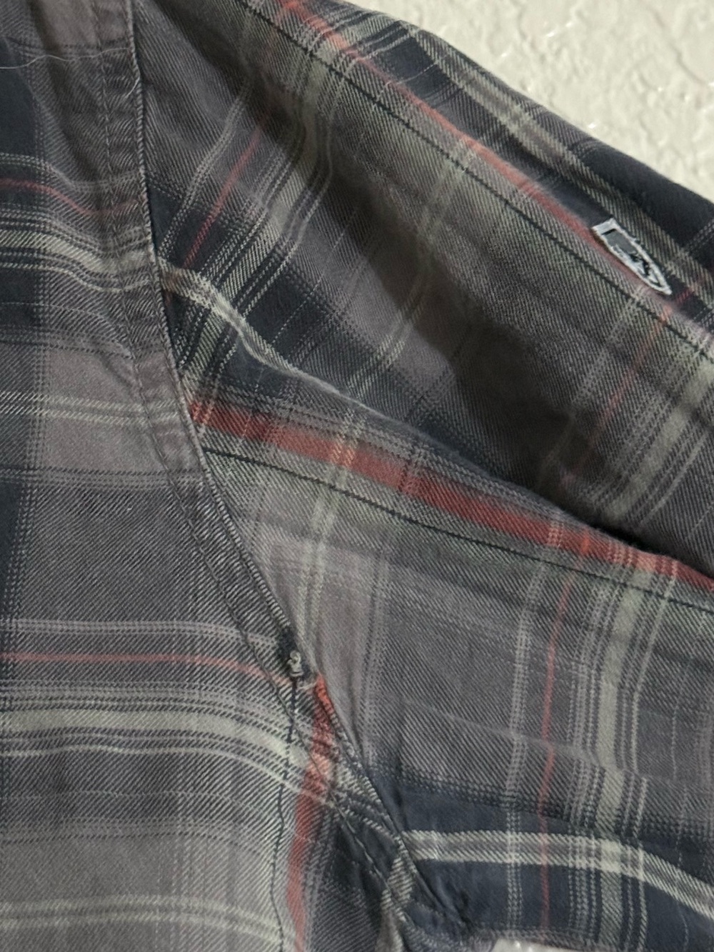 Kuhl Plaid Flannel Button Up Long Sleeve Gorpcore Outdoor Shirt Mens Large - Picture 5 of 6